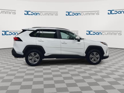 2024 Toyota RAV4 Hybrid LE