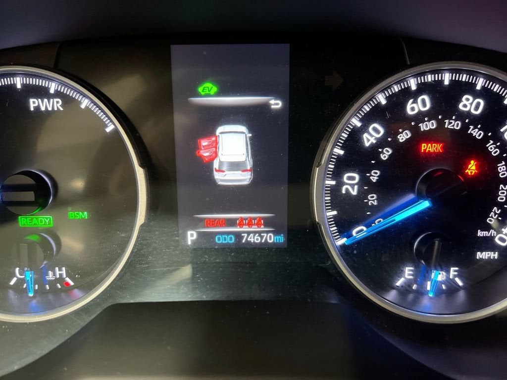 2022 Toyota RAV4 Hybrid XLE