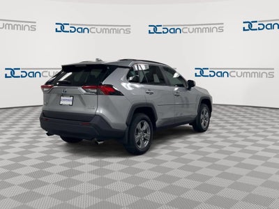 2022 Toyota RAV4 Hybrid XLE