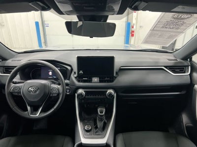 2024 Toyota RAV4 Hybrid SE