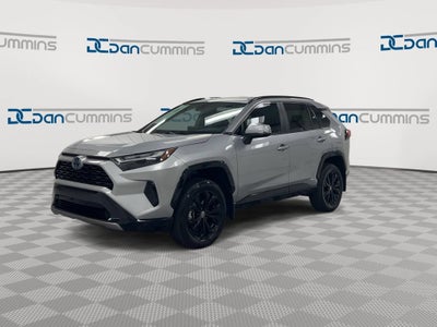 2024 Toyota RAV4 Hybrid SE