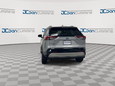 2024 Toyota RAV4 Hybrid SE