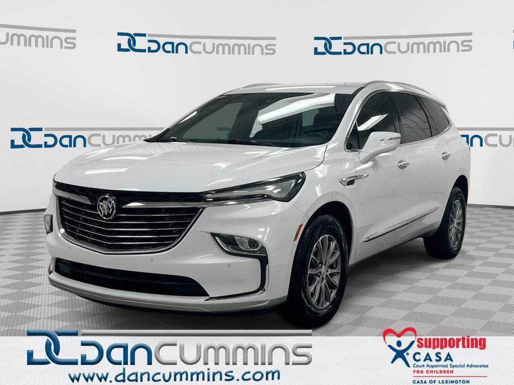 2022 Buick Enclave Essence