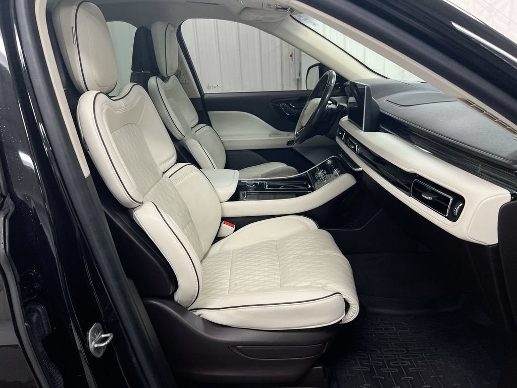2023 Lincoln Aviator Black Label