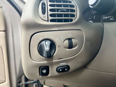 2001 Lincoln Navigator Base