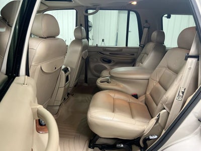2001 Lincoln Navigator Base