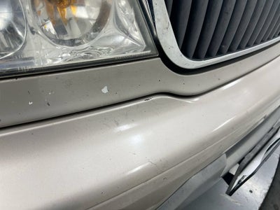 2001 Lincoln Navigator Base