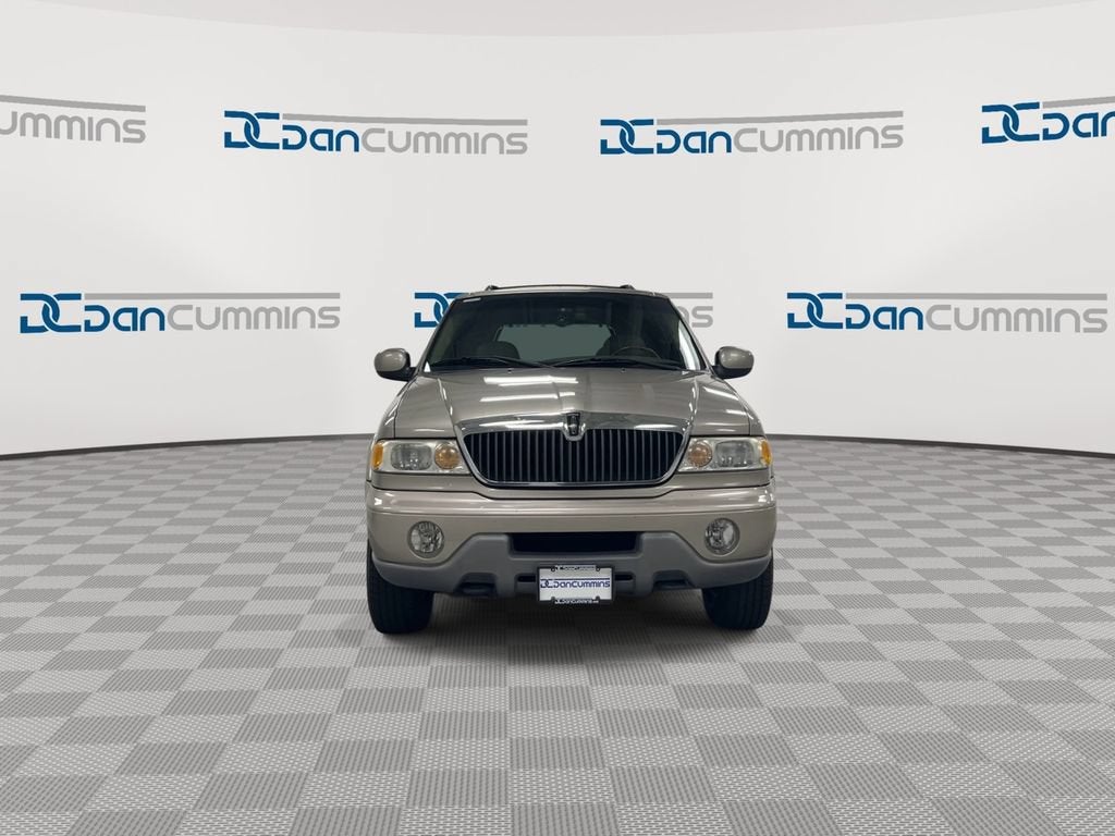 2001 Lincoln Navigator Base