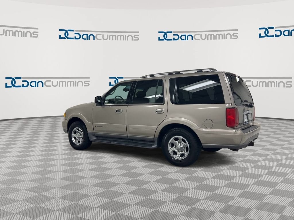 2001 Lincoln Navigator Base