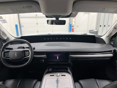 2026 Lincoln Navigator L Premiere