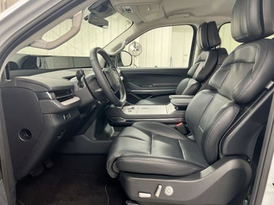 2026 Lincoln Navigator L Premiere