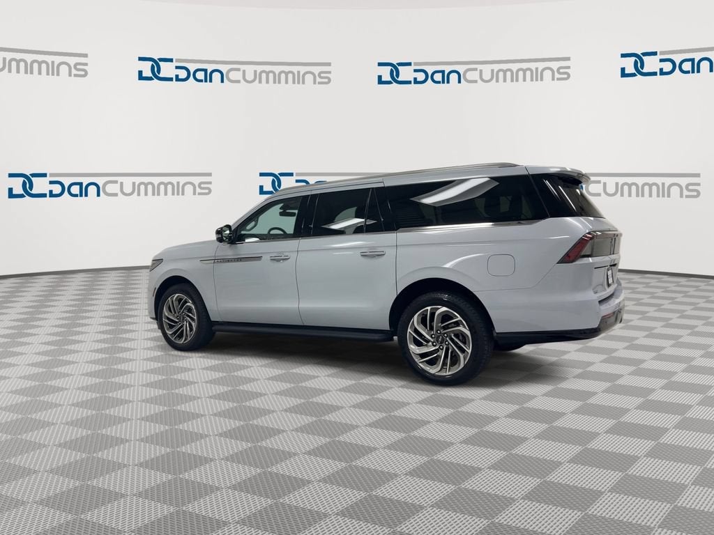 2026 Lincoln Navigator L Premiere