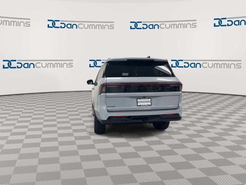 2026 Lincoln Navigator L Premiere