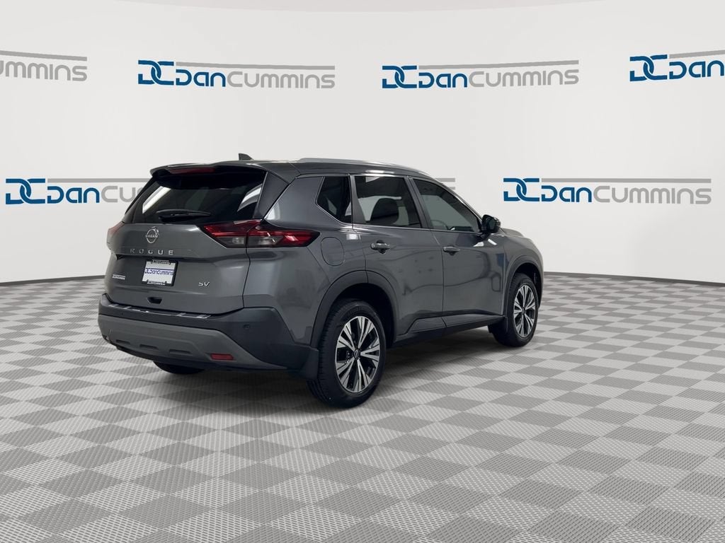 2022 Nissan Rogue SV