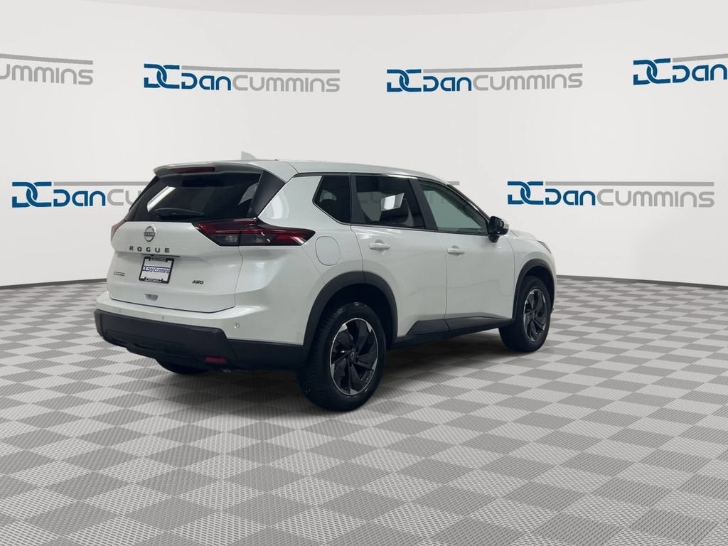 2025 Nissan Rogue SV
