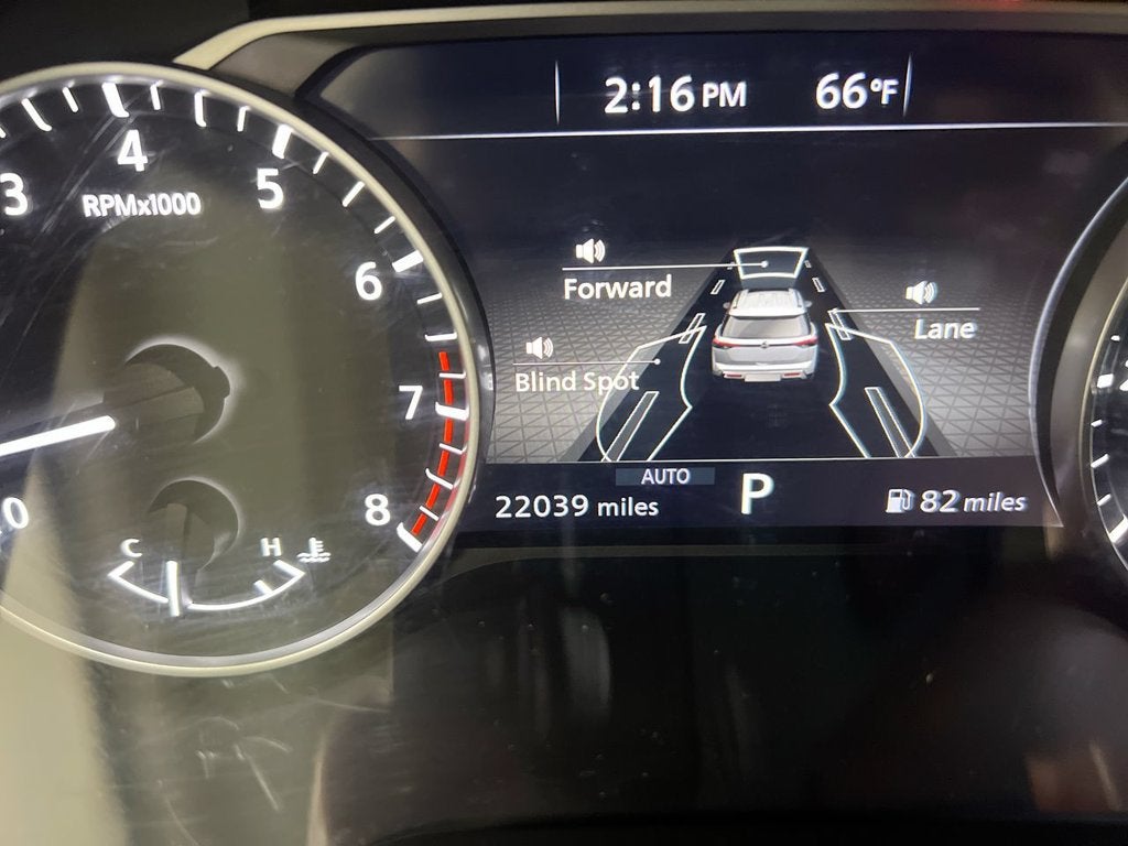 2024 Nissan Pathfinder SV