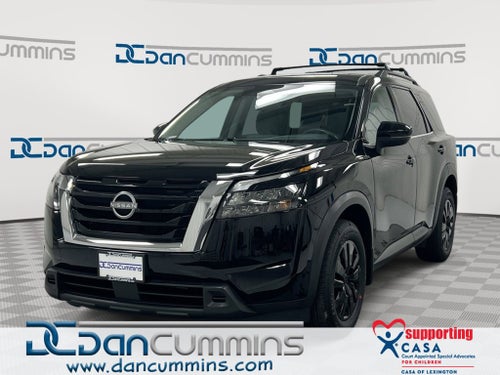2024 Nissan Pathfinder SV