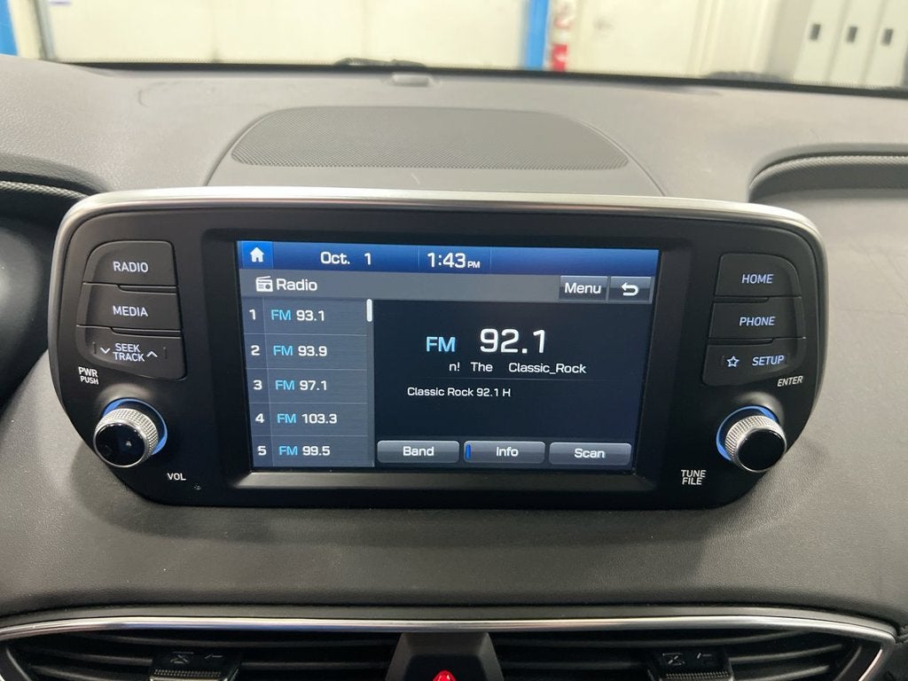 2020 Hyundai Santa Fe SE