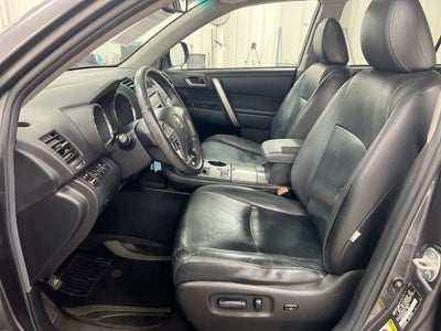 2012 Toyota Highlander Base