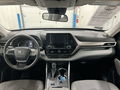 2022 Toyota Highlander L