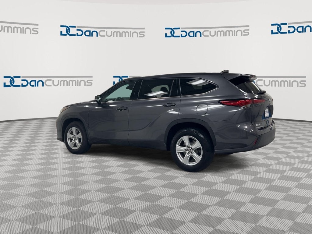 2022 Toyota Highlander L