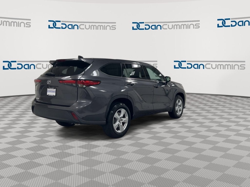 2022 Toyota Highlander L