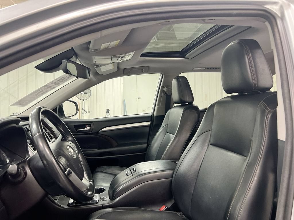 2018 Toyota Highlander SE