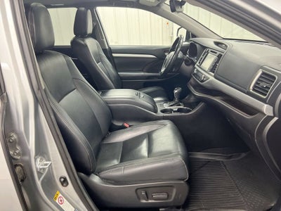 2018 Toyota Highlander SE