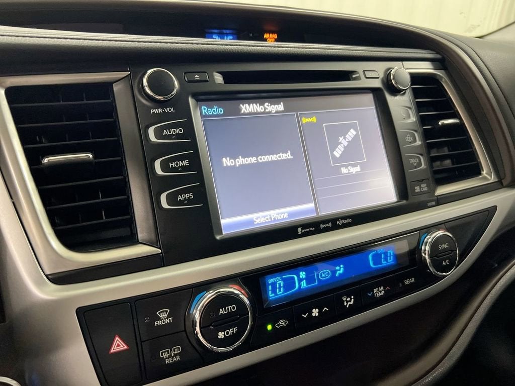 2019 Toyota Highlander SE