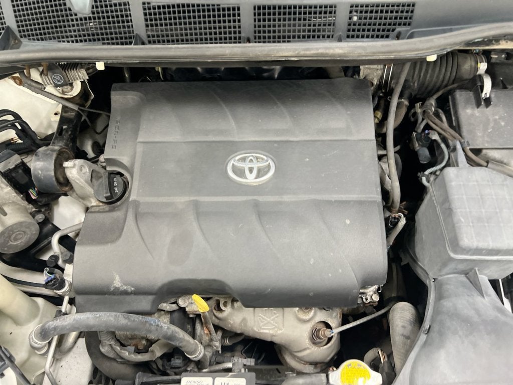 2013 Toyota Sienna XLE AAS