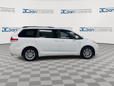 2013 Toyota Sienna XLE AAS