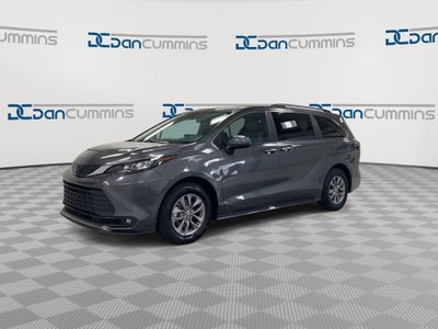 2025 Toyota Sienna XLE
