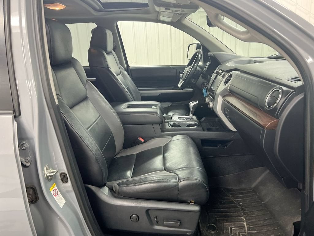 2018 Toyota Tundra 4WD SR5