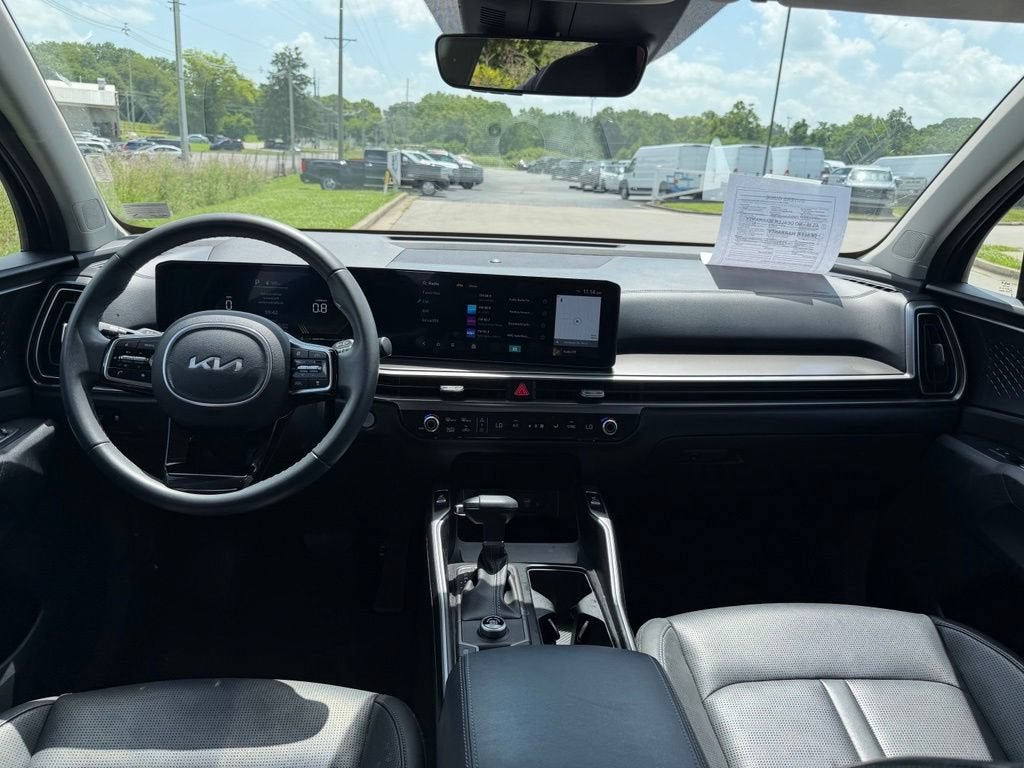 2025 Kia Sorento EX