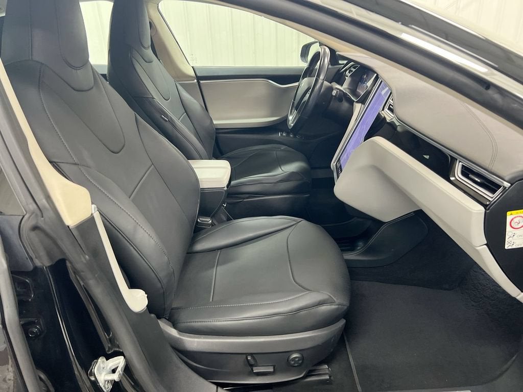 2015 Tesla Model S 85D