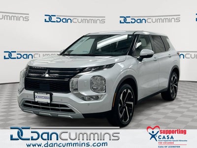 2024 Mitsubishi Outlander SE