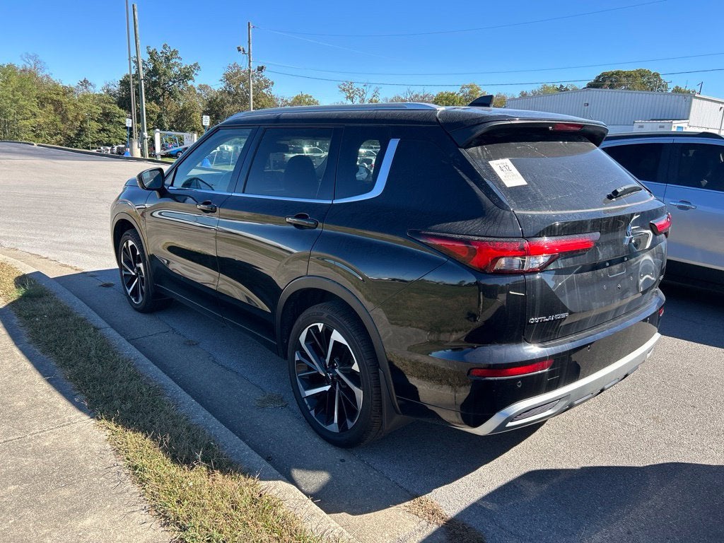 2024 Mitsubishi Outlander SEL