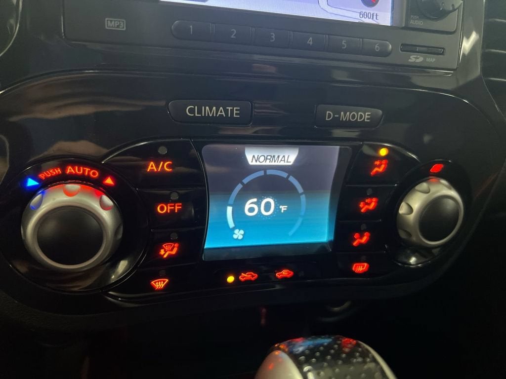 2011 Nissan JUKE SL