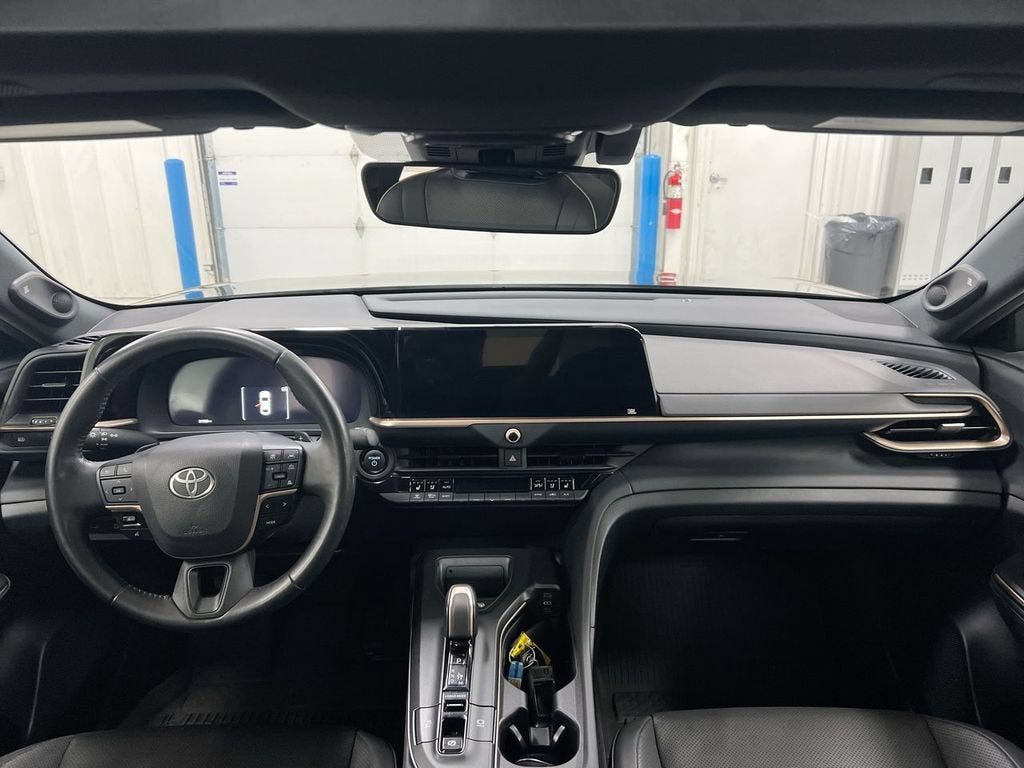 2023 Toyota Crown Platinum