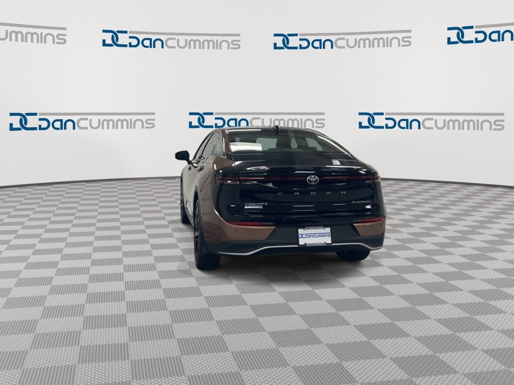 2023 Toyota Crown Platinum