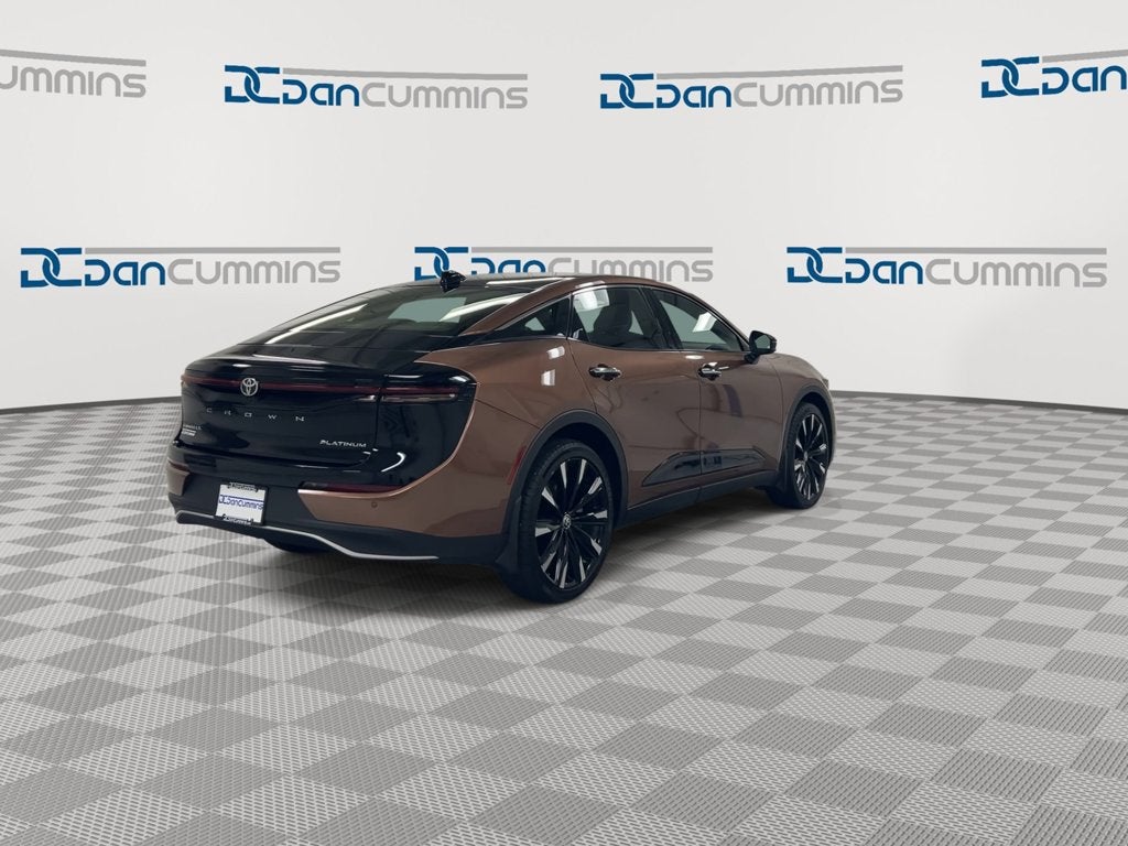 2023 Toyota Crown Platinum