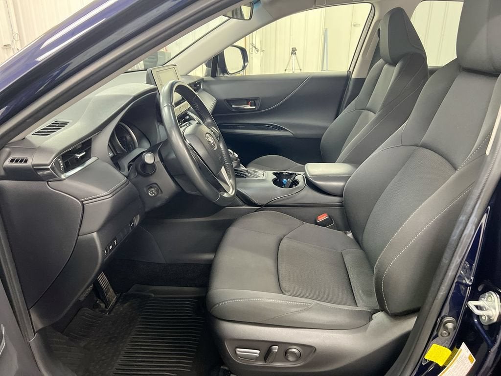 2022 Toyota Venza LE