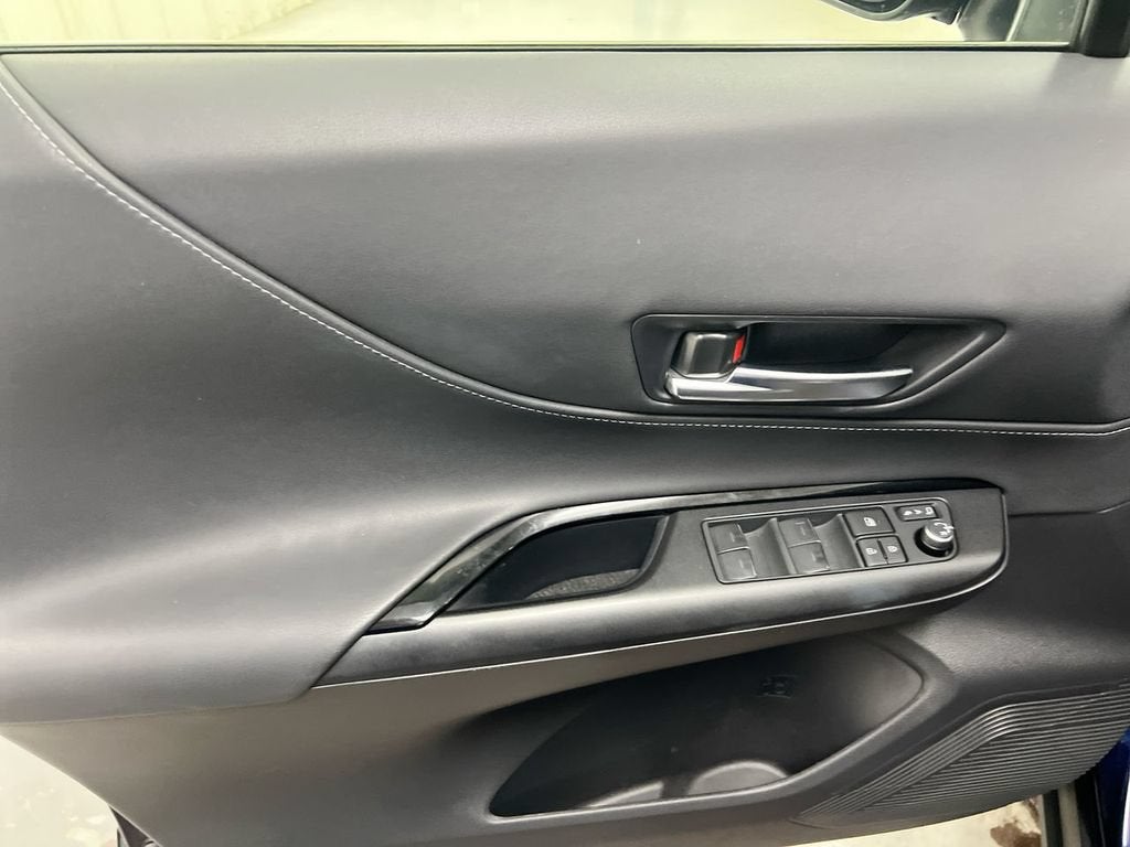 2022 Toyota Venza LE