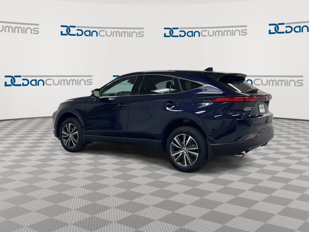 2022 Toyota Venza LE