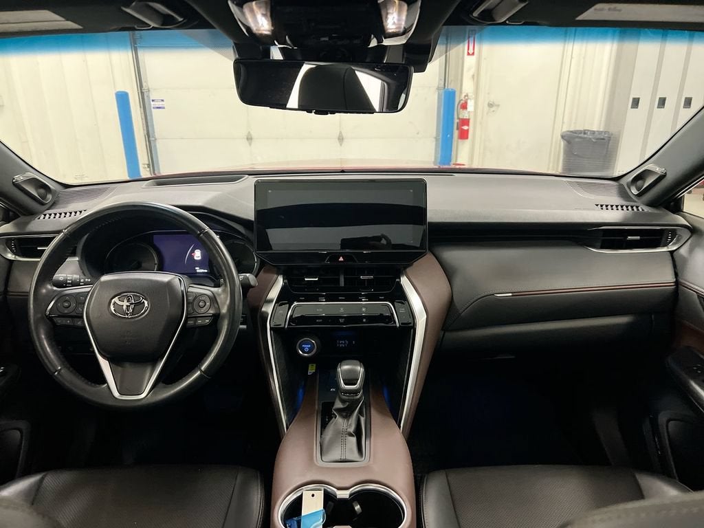 2022 Toyota Venza LE