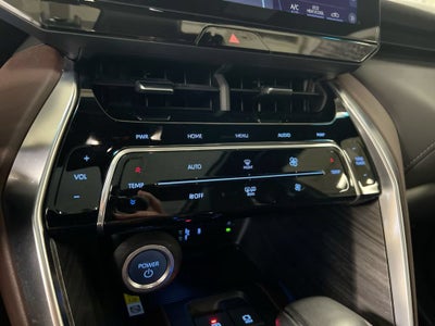 2022 Toyota Venza LE