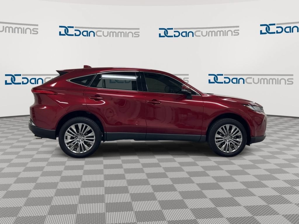 2022 Toyota Venza LE