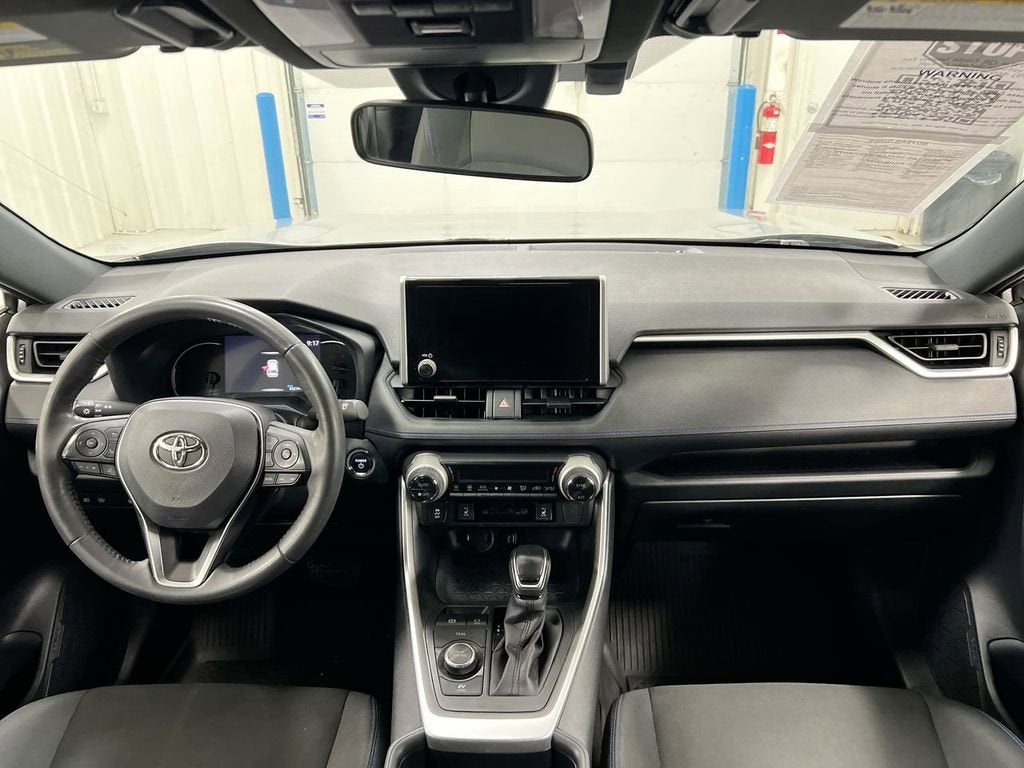 2024 Toyota RAV4 Hybrid SE