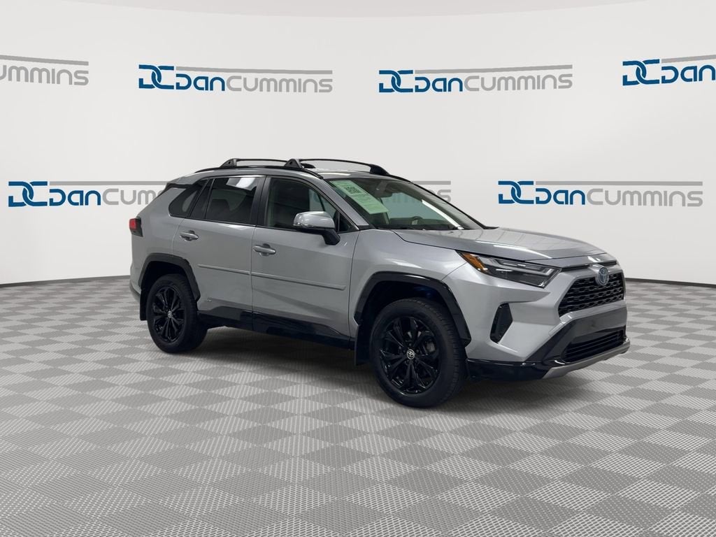 2024 Toyota RAV4 Hybrid SE