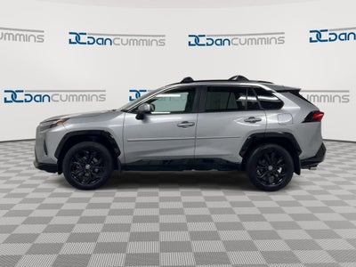 2024 Toyota RAV4 Hybrid SE